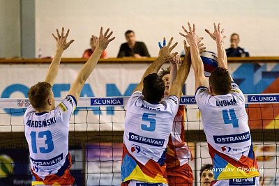 2021-12-11_184634_DC5_9488