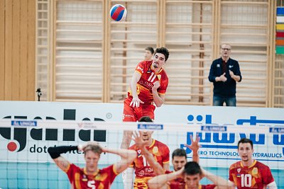 7B408EAF-A018-4385-98AB-C6931710BC61