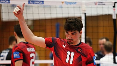 90_kladno_lvipraha3_2_volejbal_boh